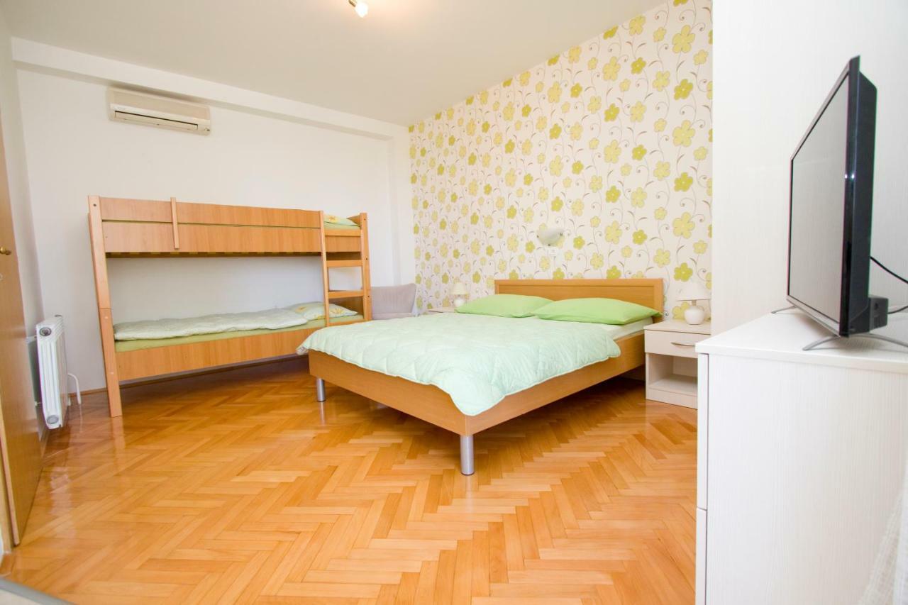 Apartmani Marija Cizmic Makarska Exterior foto